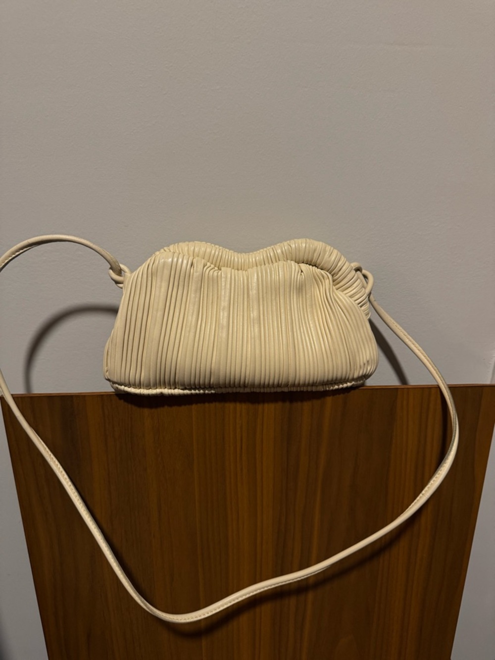 Mansur Gavriel Cream mini cloud clutch